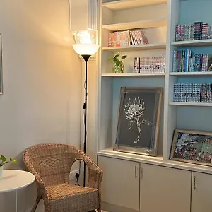 Myroom Georgetown, Off Jalan Burma, Gurney Drive Homestay